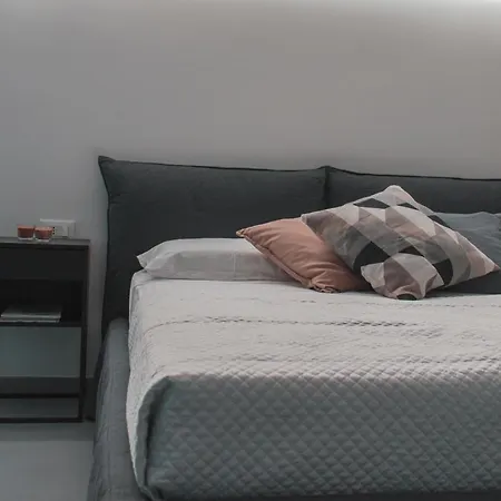 Guest house 61 *